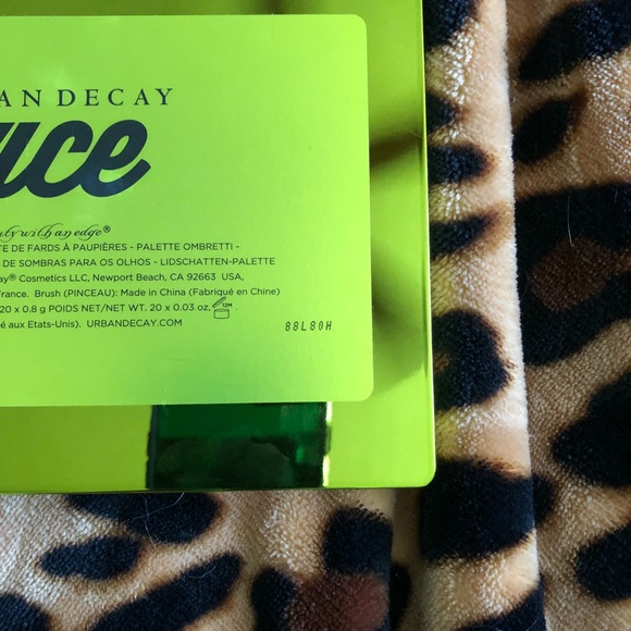 Urban Decay Vice Palette - Picture 2 of 4